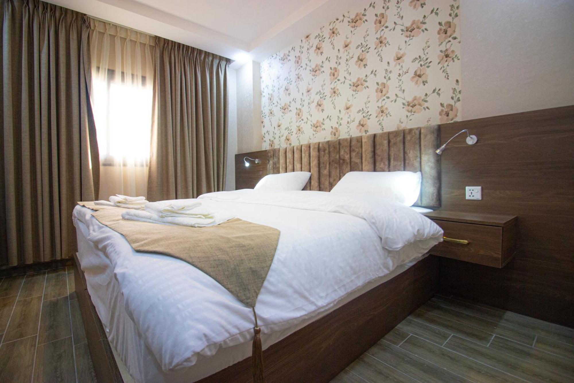 Beirut Hotel 2 New Amman Extérieur photo